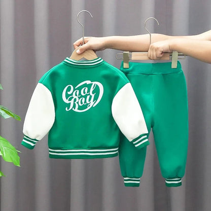 Ensemble Sport Bébé – Style Baseball 3 Pièces (Veste, Haut & Pantalon)